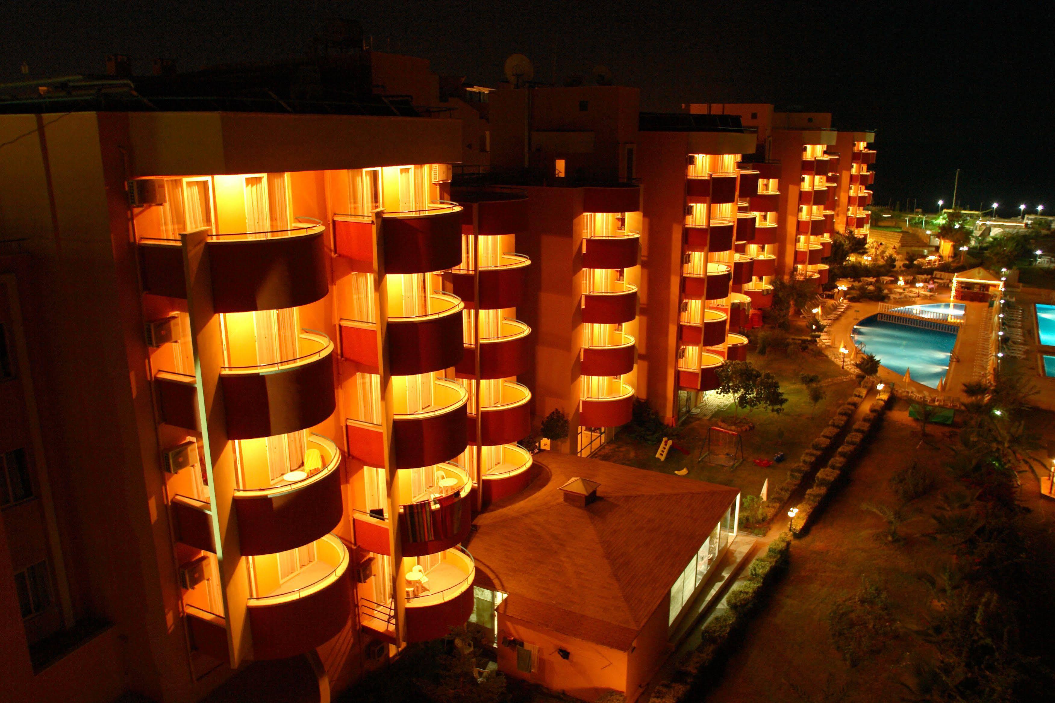 Grand Uysal Beach & Spa Hotel Alanya Luaran gambar