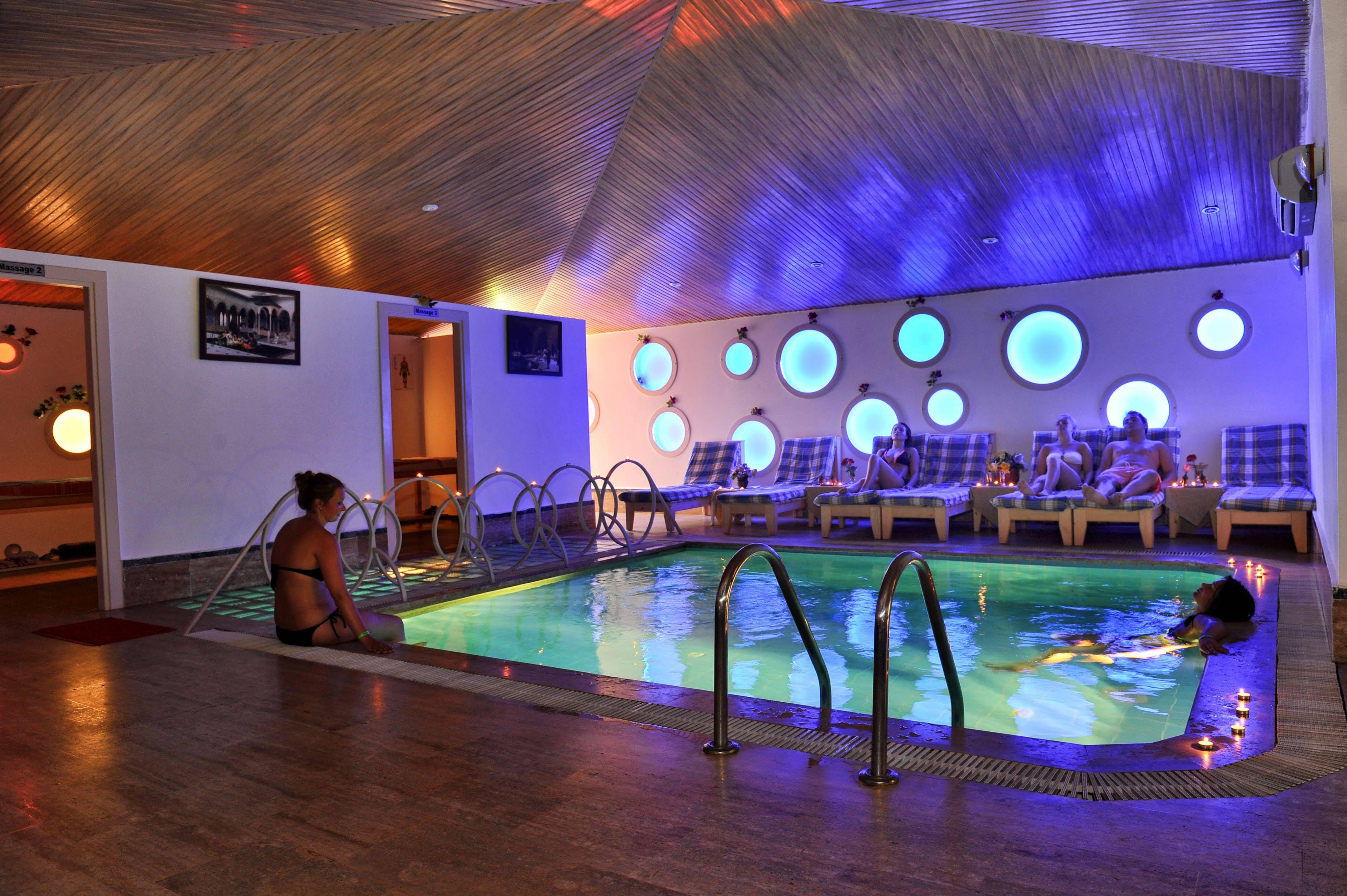 Grand Uysal Beach & Spa Hotel Alanya Luaran gambar